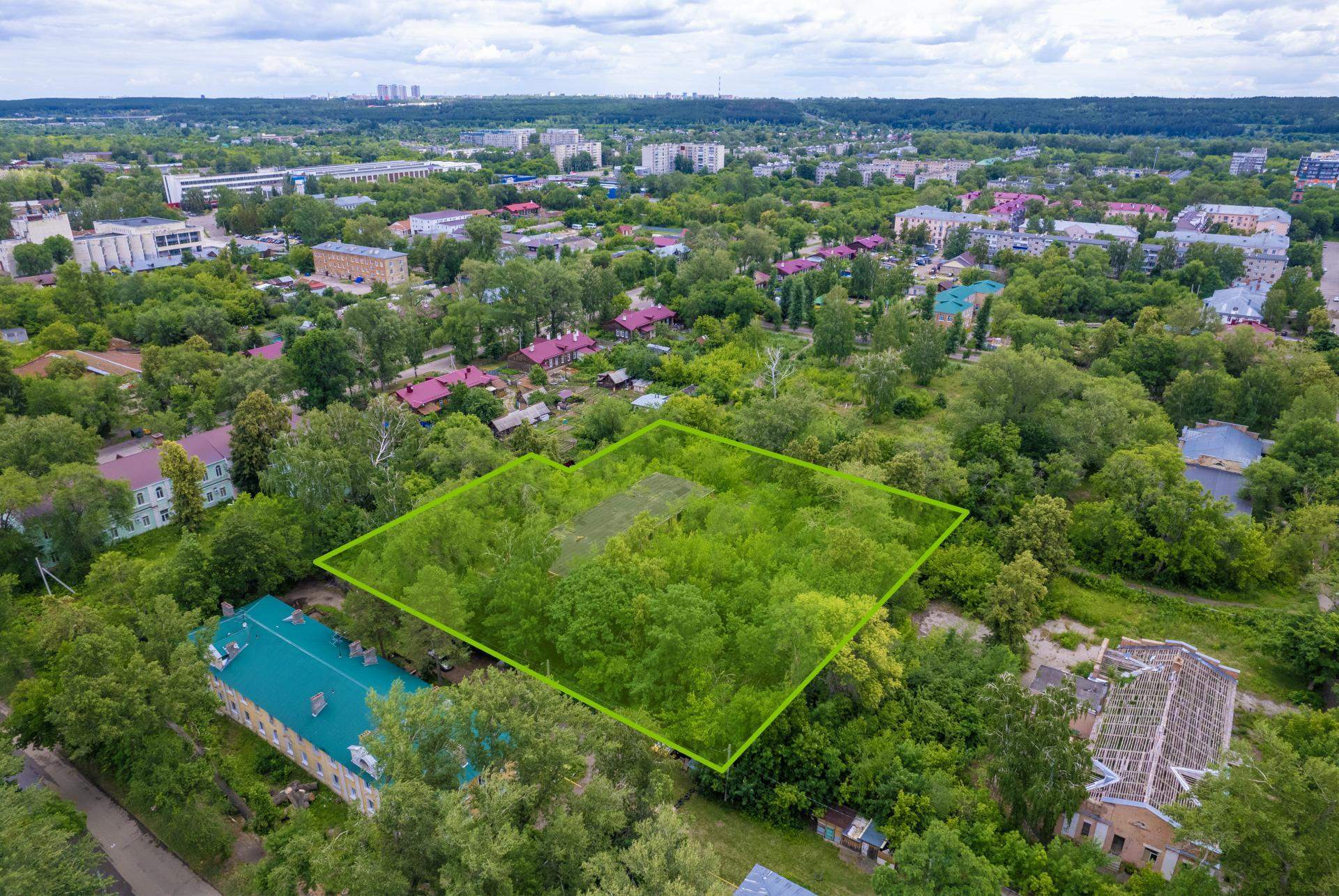 Продам торговое помещение 985.6 м.кв.