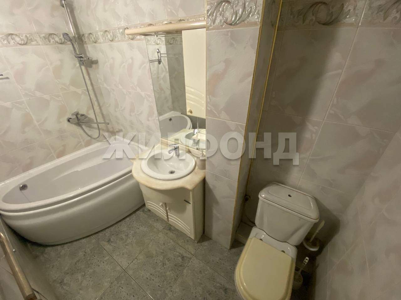 Квартира на продажу в Брянске, Московский микрорайон, 44 фото №15