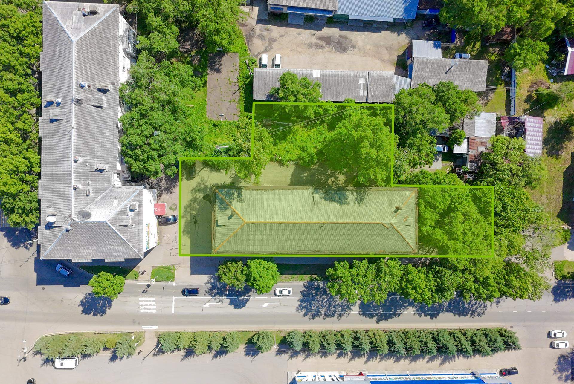 Продам торговое помещение 1680.3 м.кв.