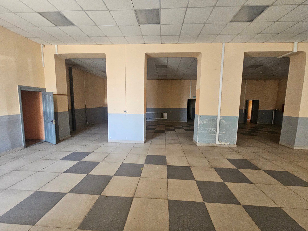 Помещение свободного назначения в аренду в Барнауле, Калинина проспект, 22 фото №5