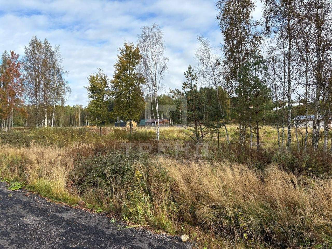 Продам земельный участок 700 м.кв.