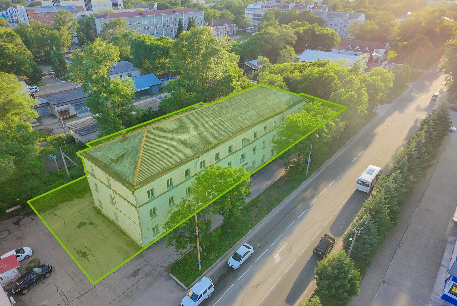 Продам торговое помещение 1680.3 м.кв.