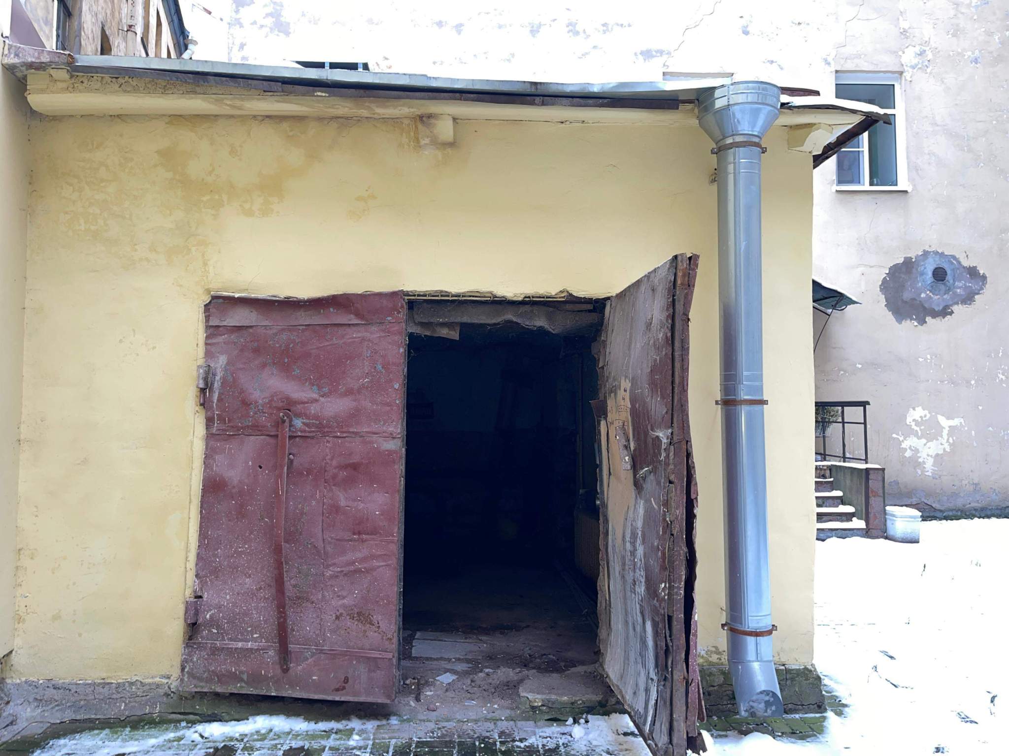 Продам помещение свободного назначения 17.8 м.кв.