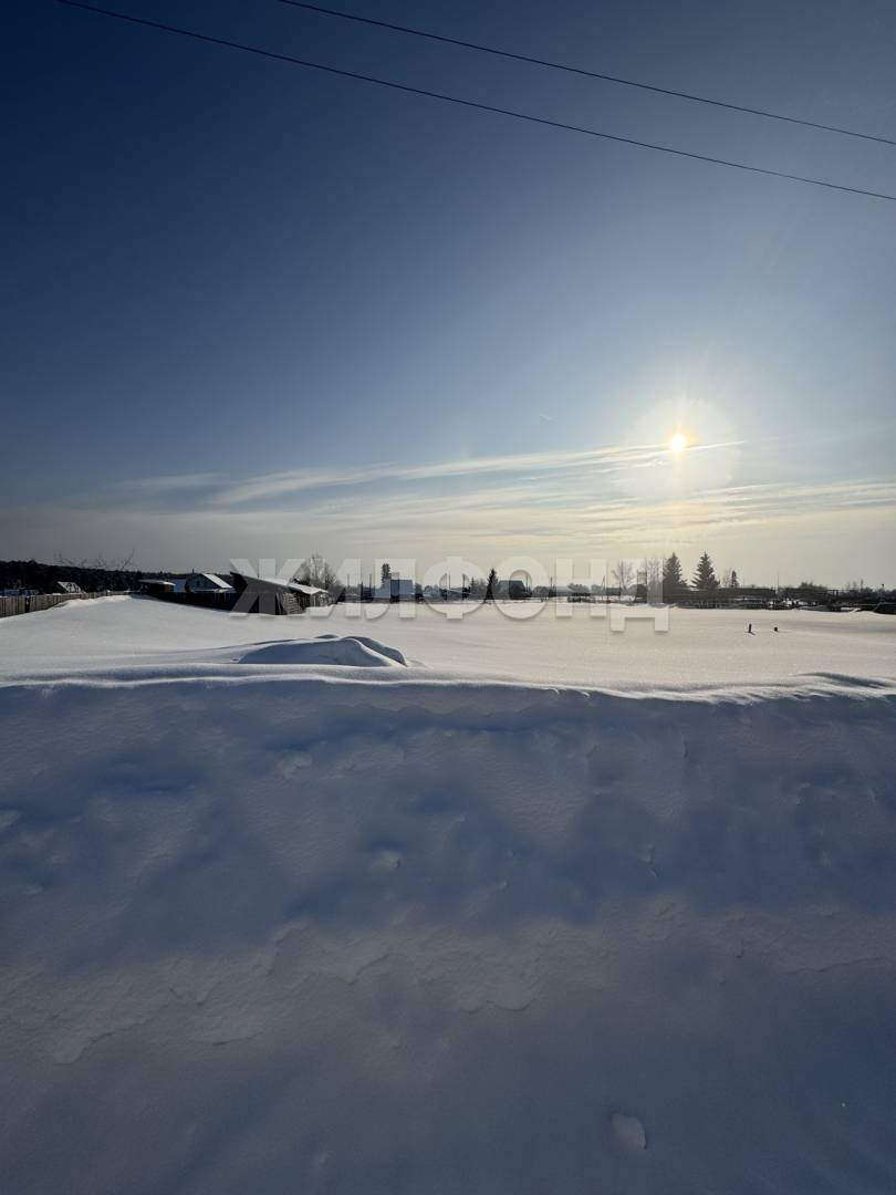 Продам земельный участок 2600 м.кв.