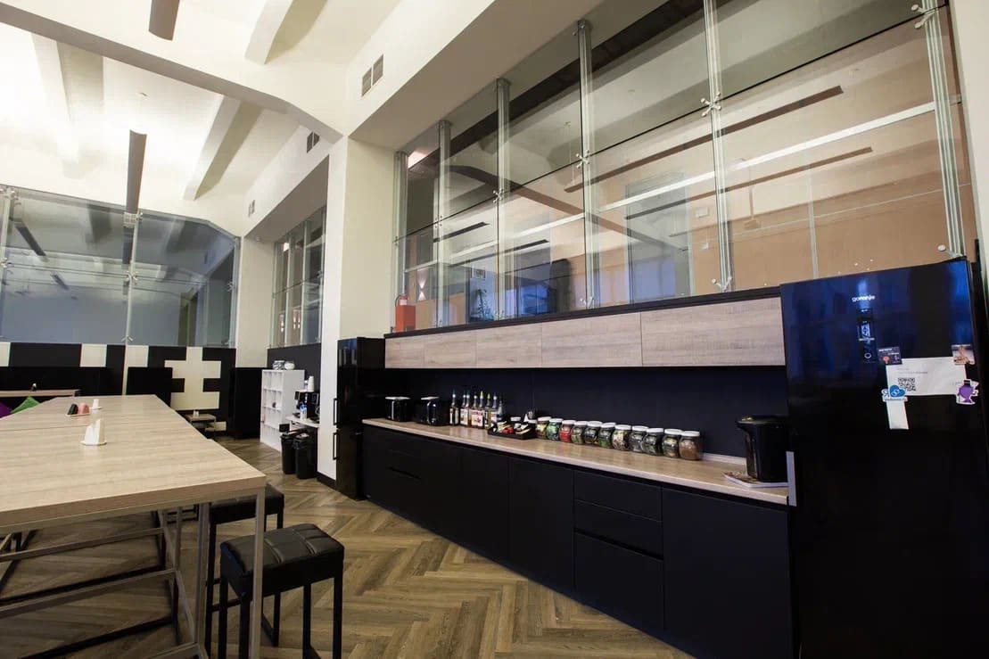 Фото: Аренда офиса 700 м2 test