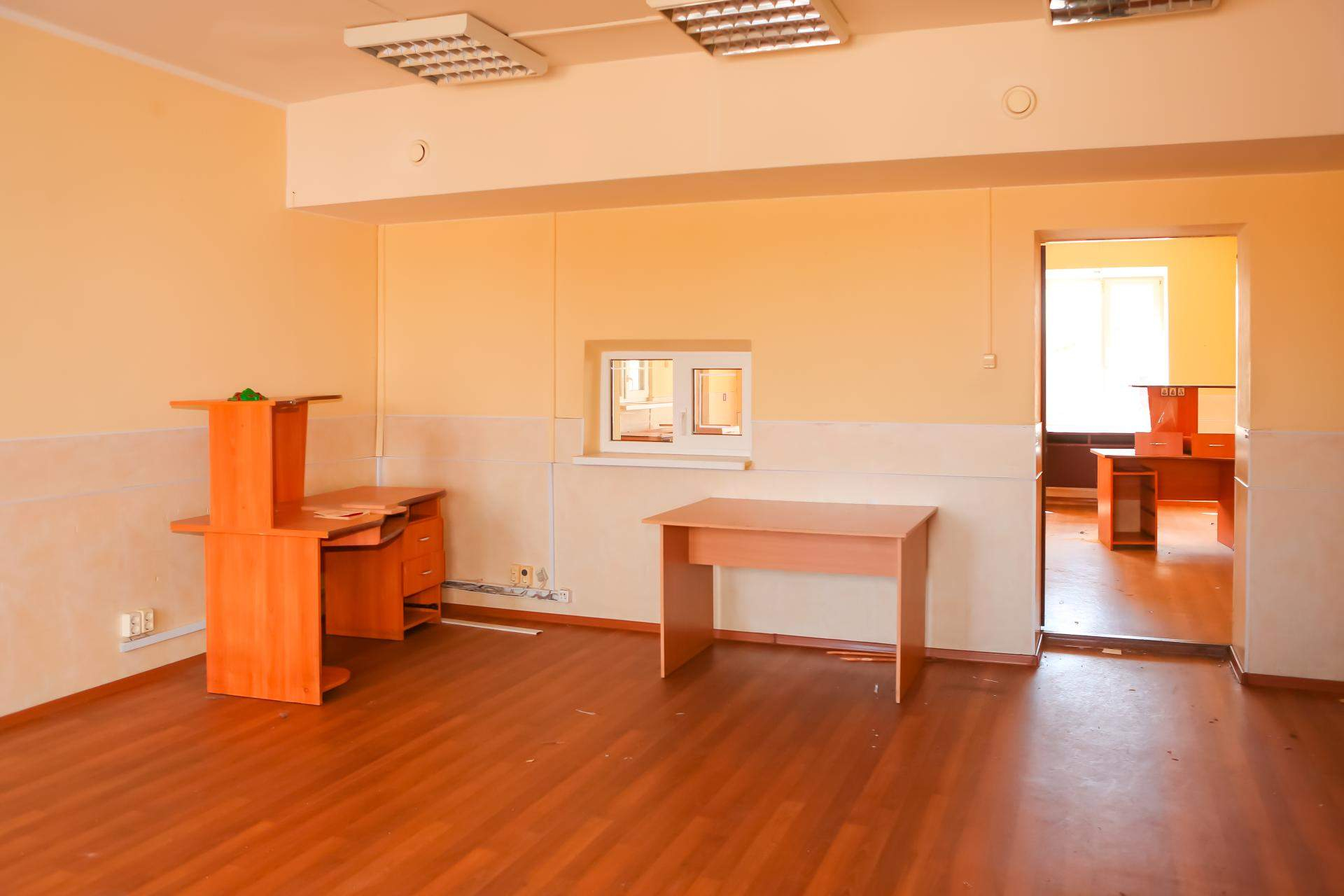 Продам торговое помещение 806.1 м.кв.