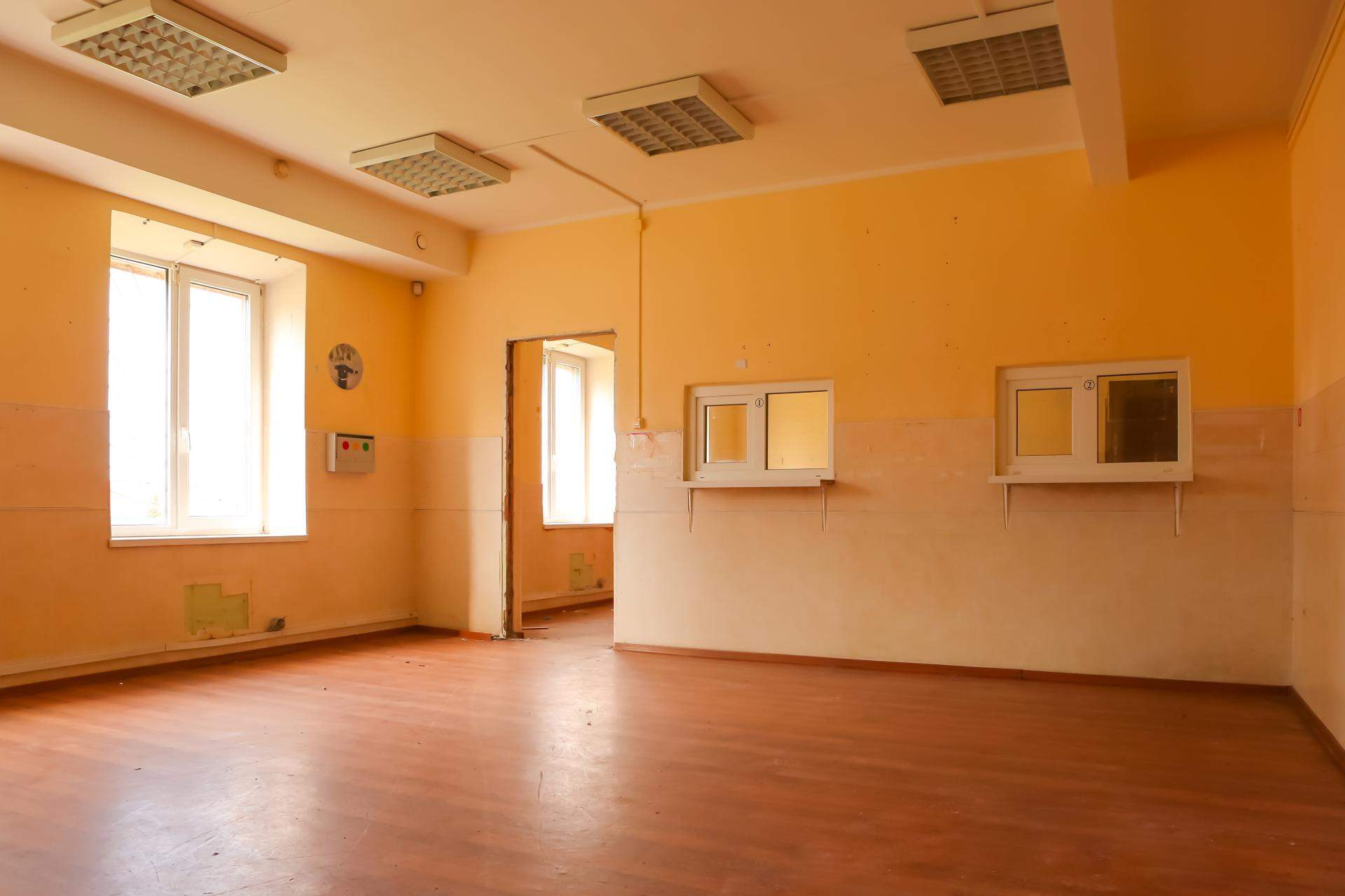 Продам торговое помещение 806.1 м.кв.