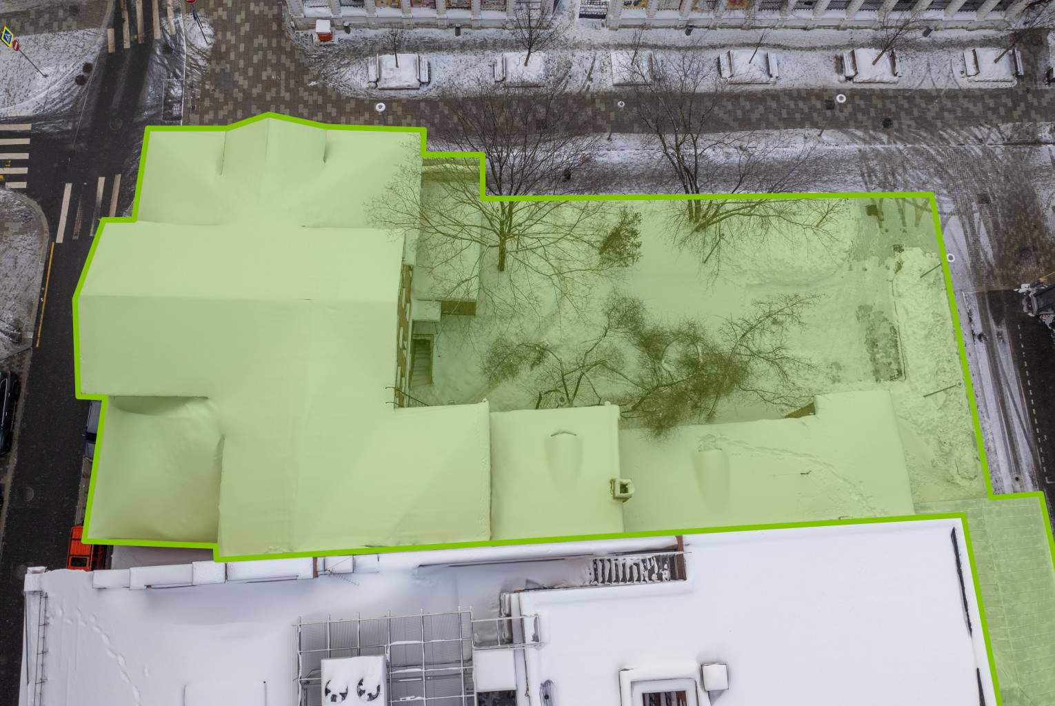 Продам торговое помещение 1260.9 м.кв.