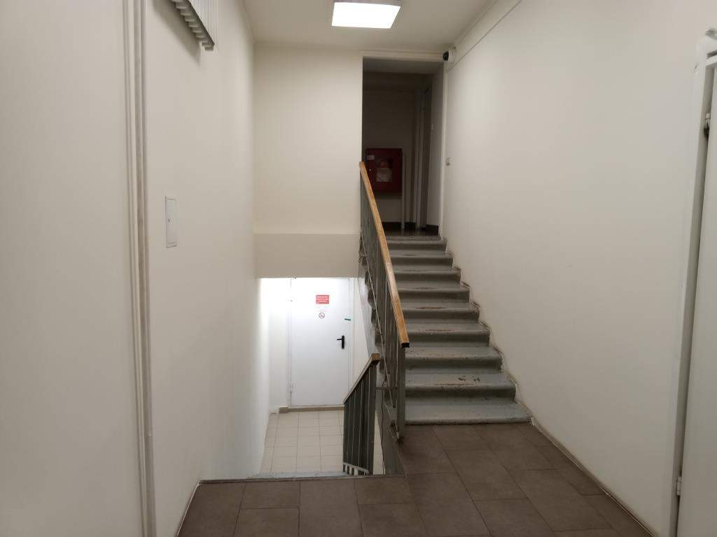 Сдам в аренду офис 378.9 м.кв.