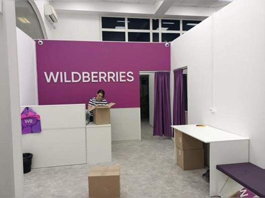 Сдам в аренду магазин 383.2 м.кв.