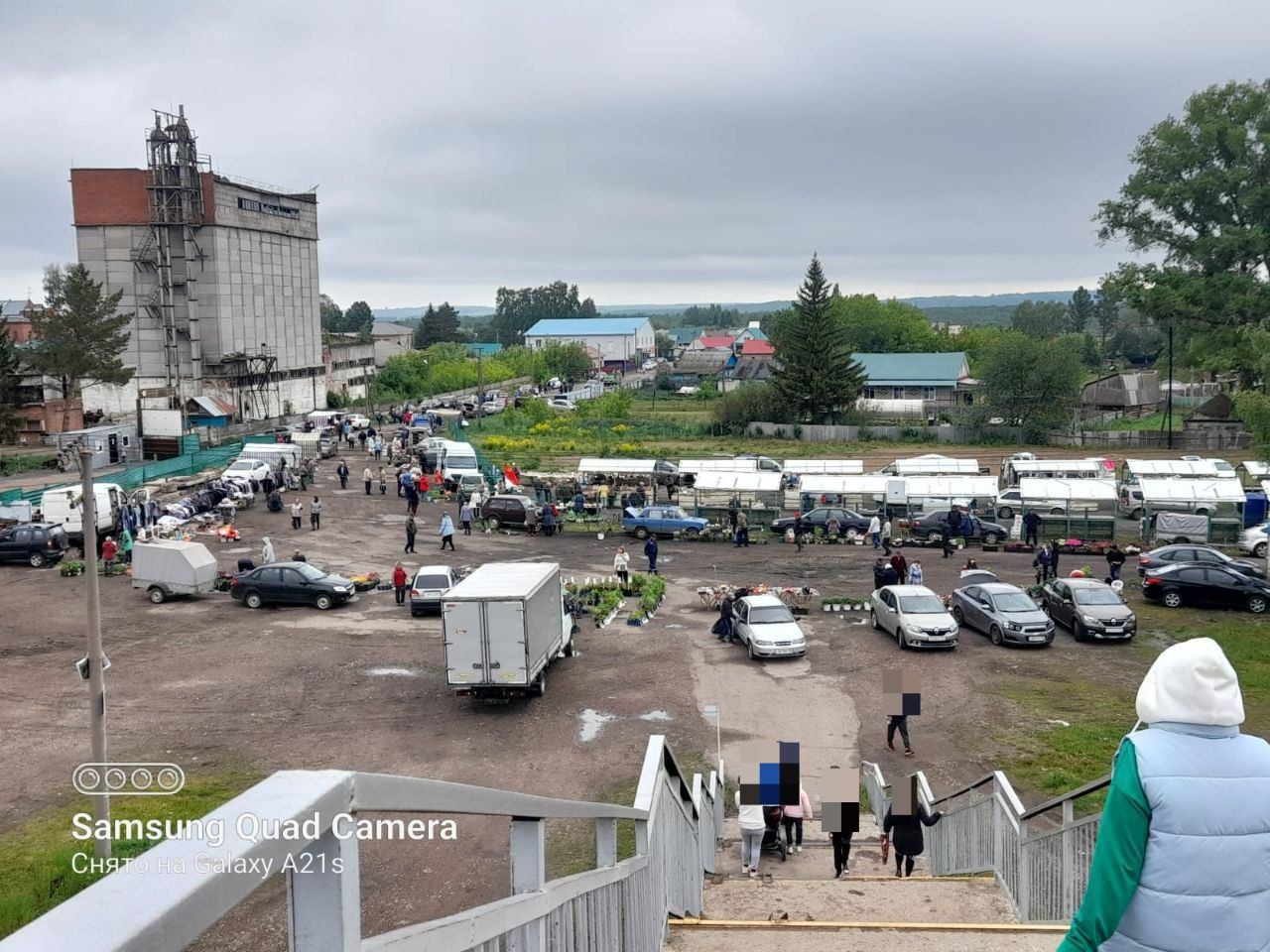 Продам торговое помещение 410 м.кв.