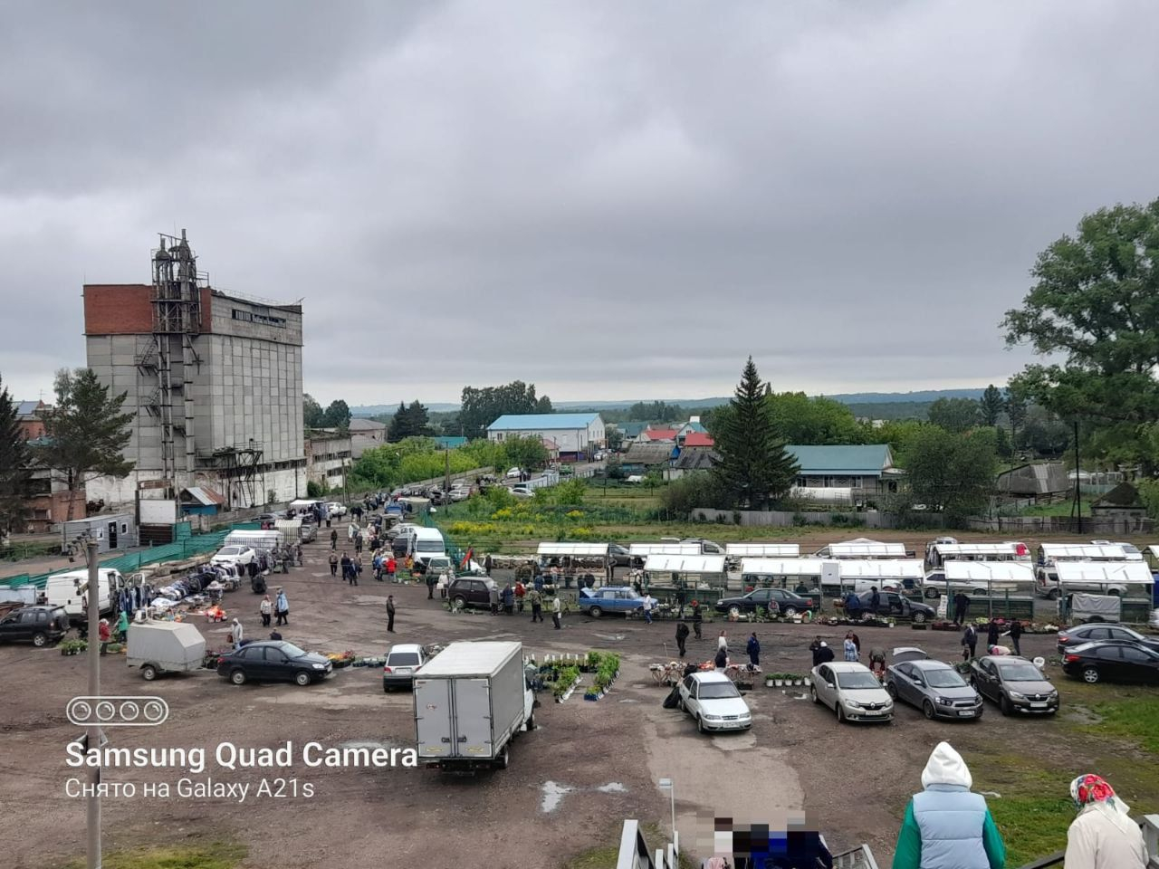 Продам торговое помещение 410 м.кв.