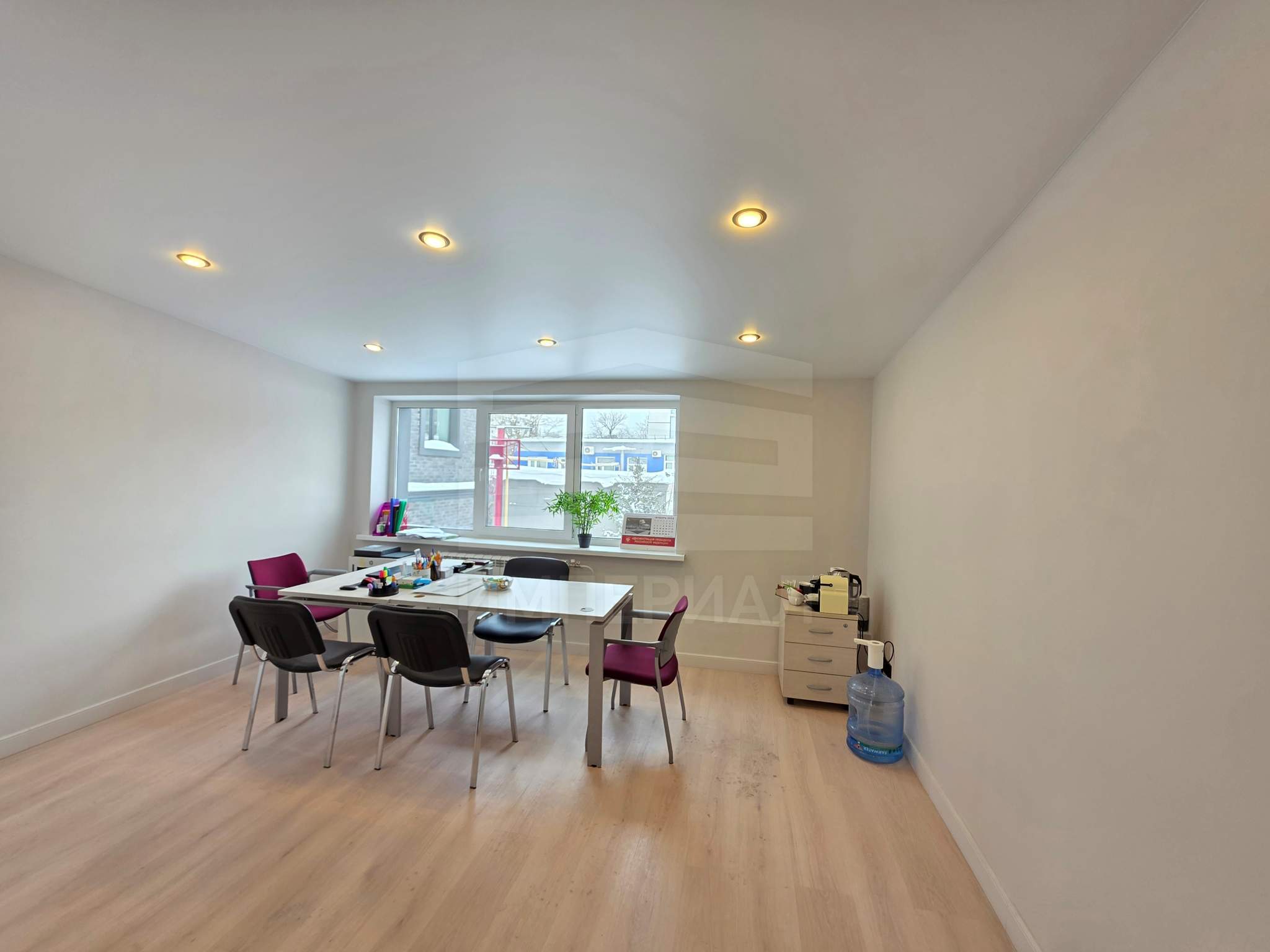 Продам помещение свободного назначения 19.3 м.кв.