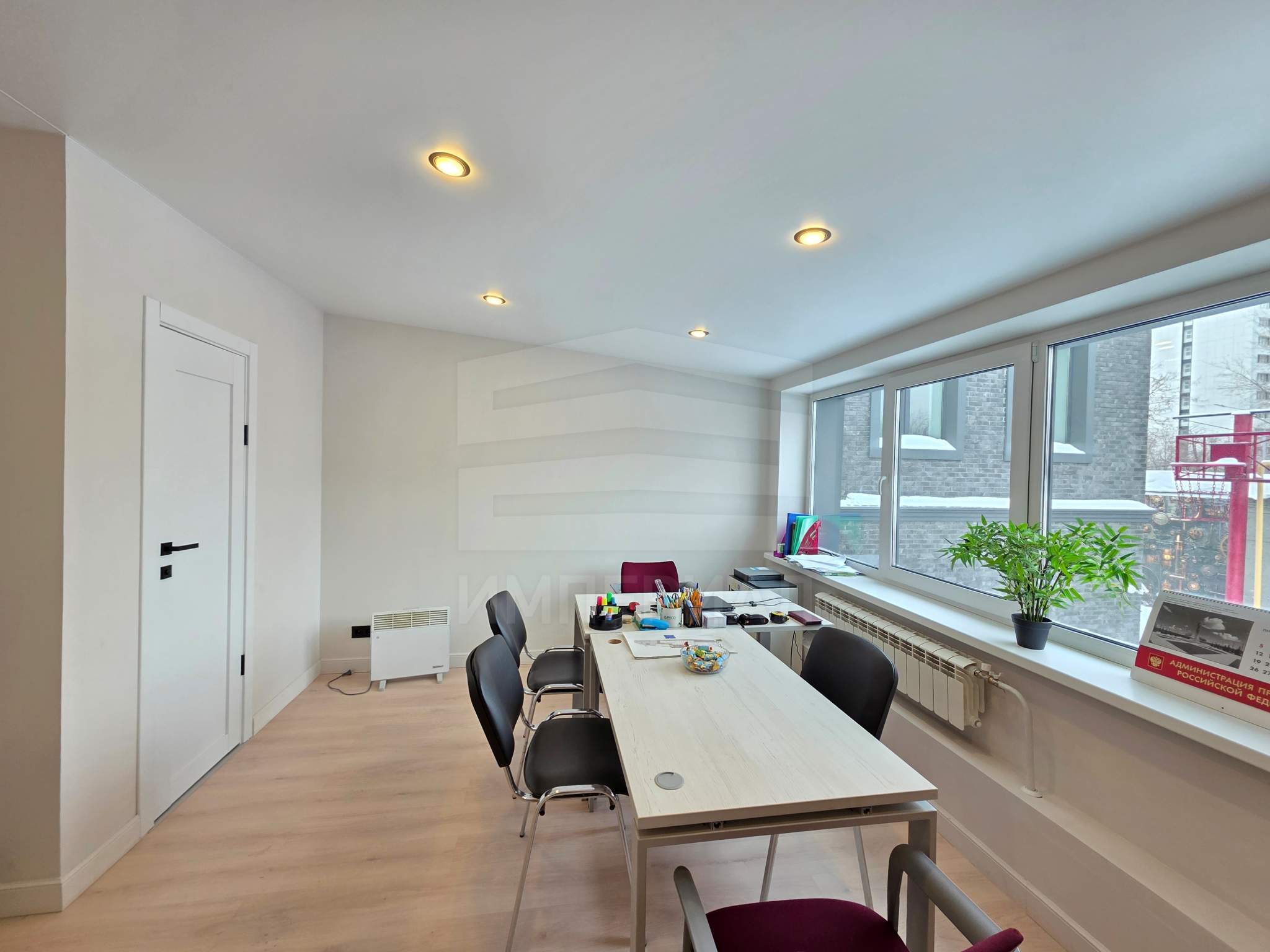 Продам помещение свободного назначения 19.3 м.кв.