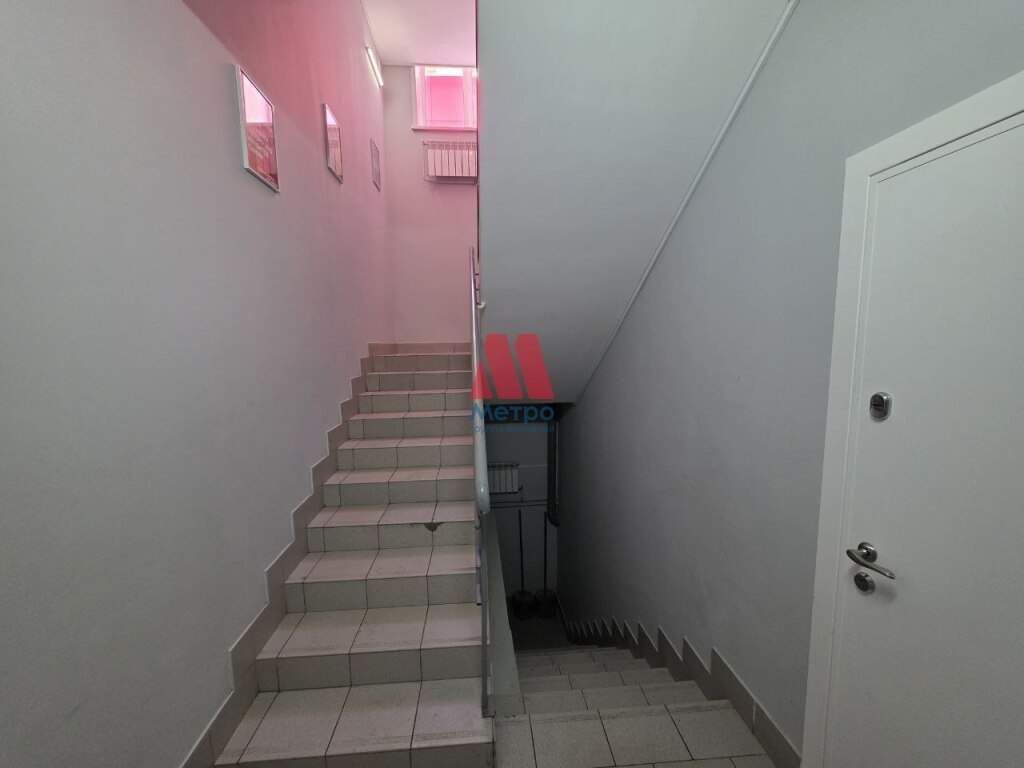 Сдам в аренду помещение свободного назначения 92 м.кв.