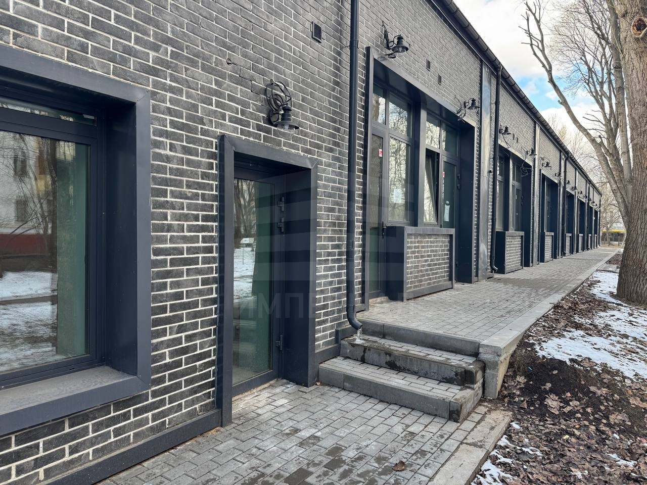 Продам помещение свободного назначения 16.9 м.кв.