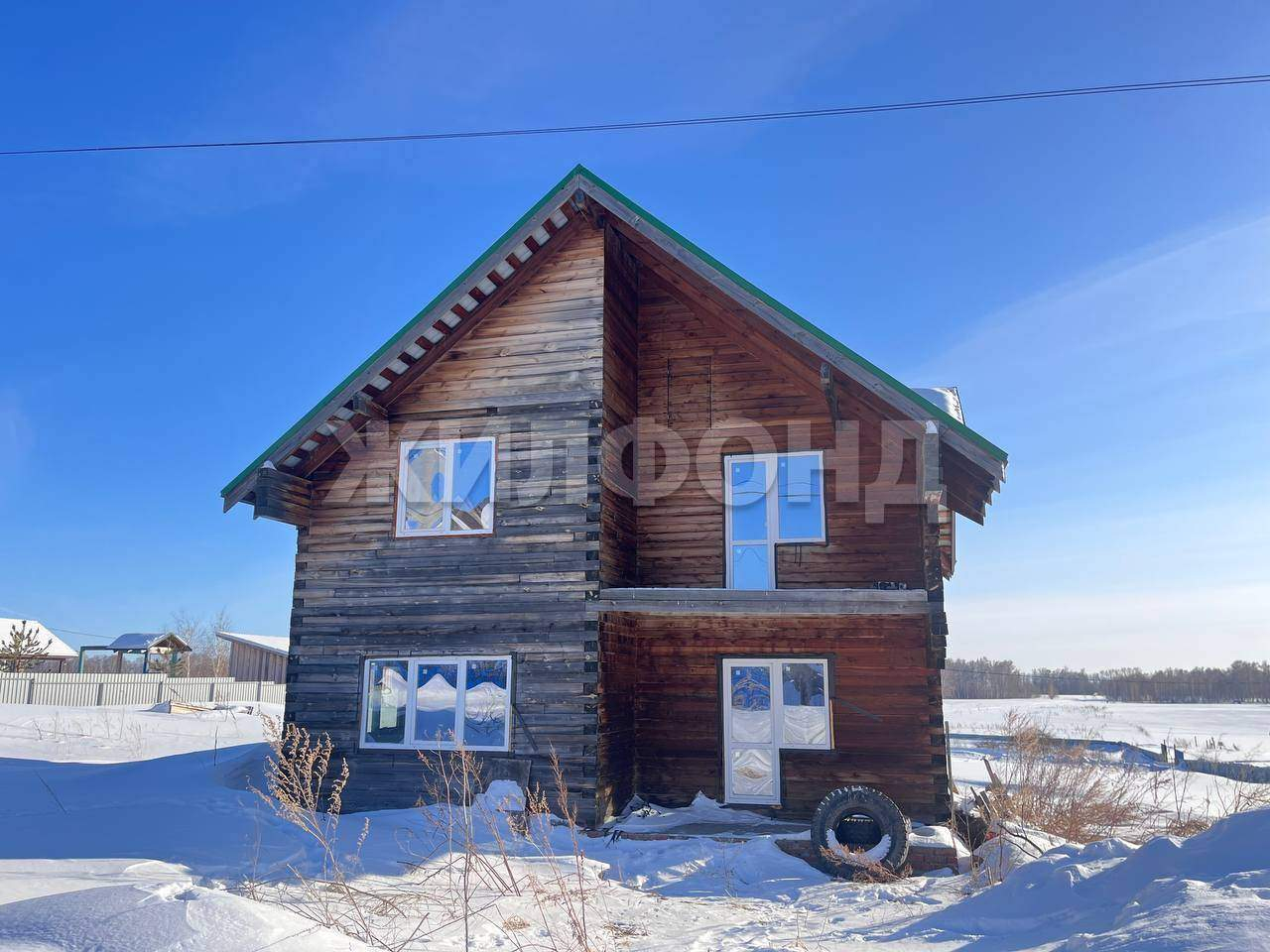 Продам земельный участок 1203 м.кв.