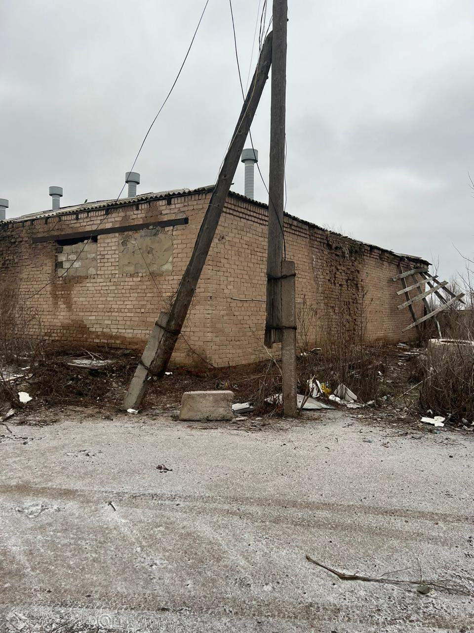 Продам торговое помещение 3437.8 м.кв.