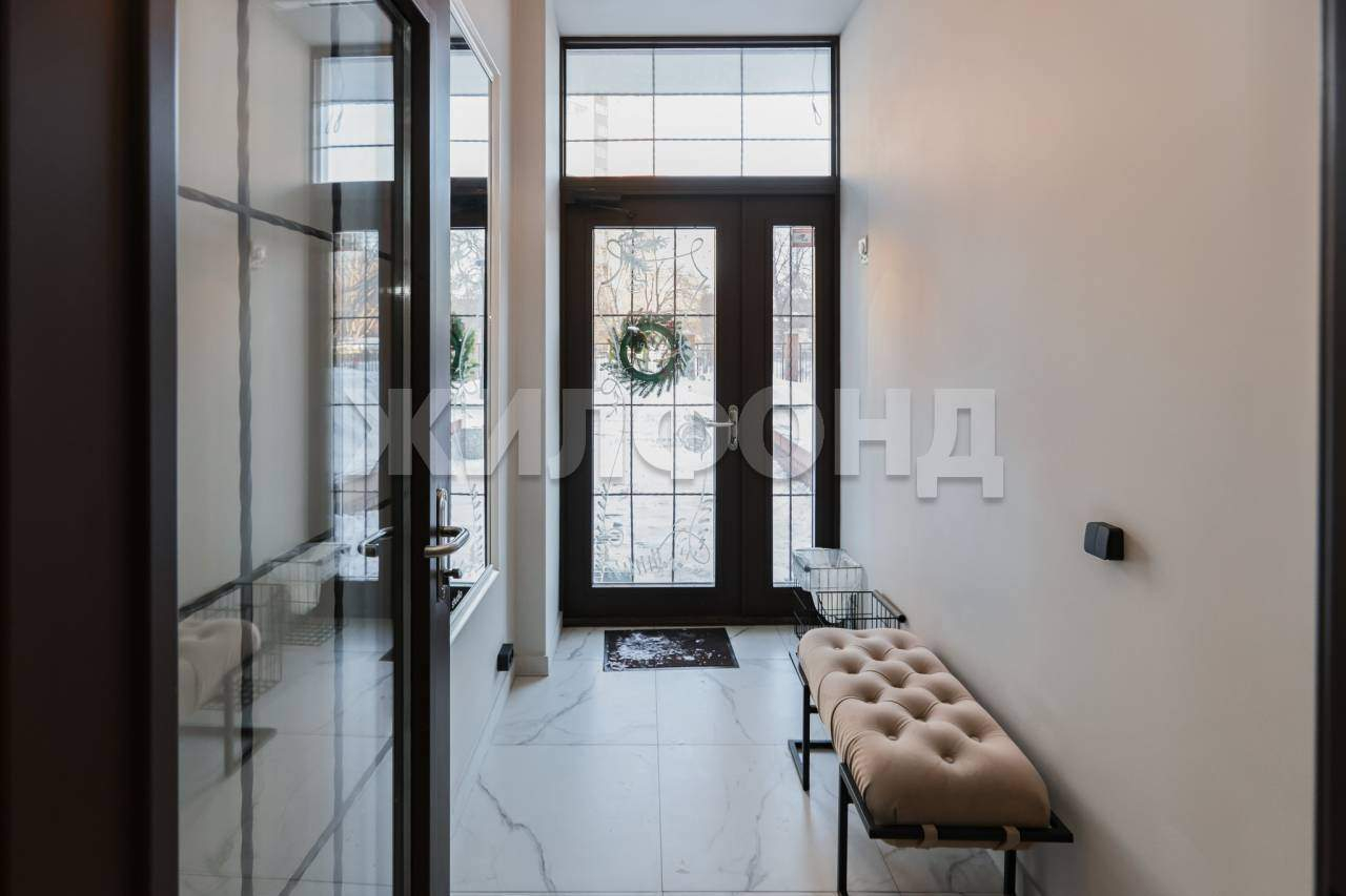 Продам помещение свободного назначения 65 м.кв.