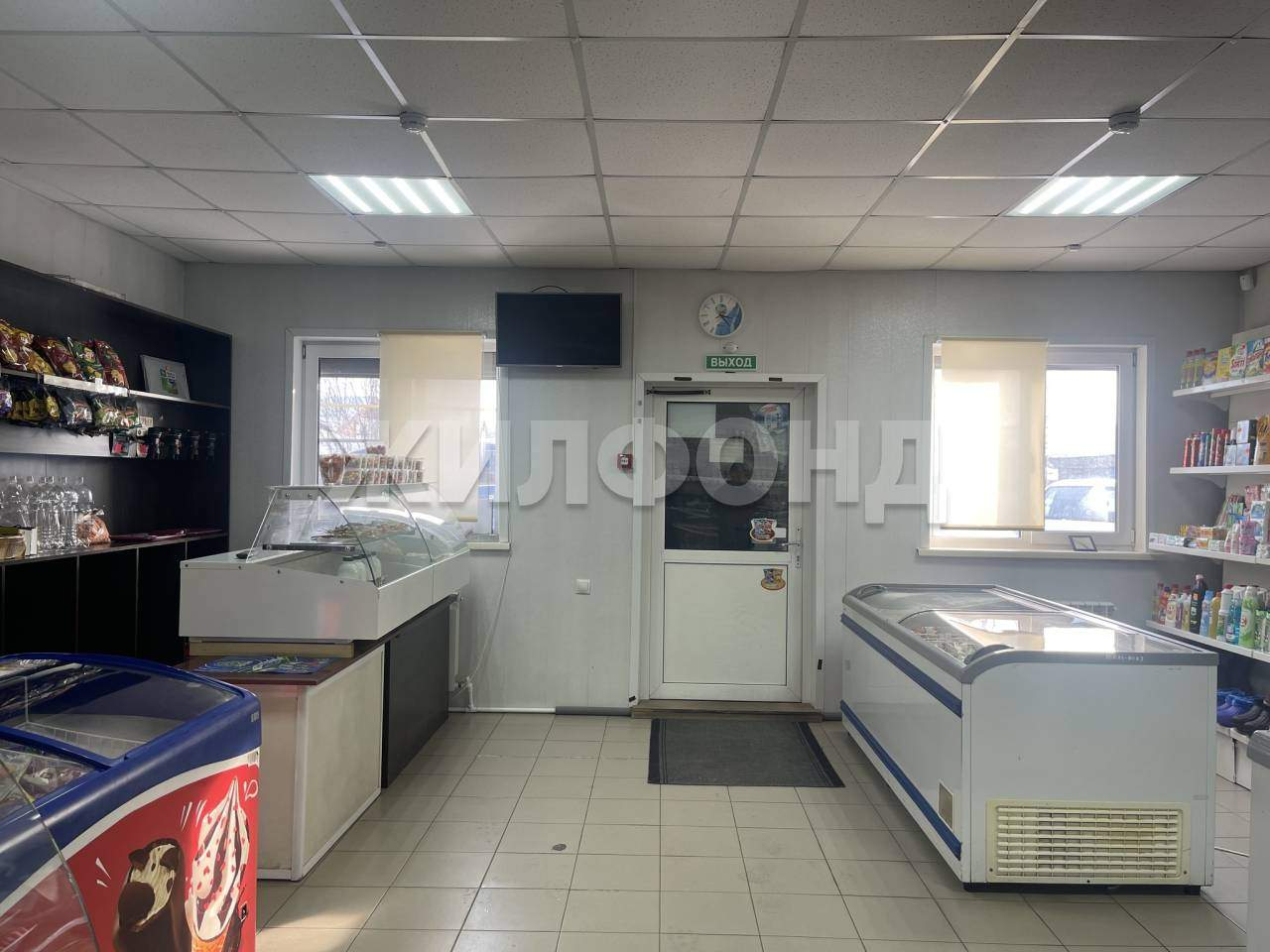 Продам магазин 64 м.кв.