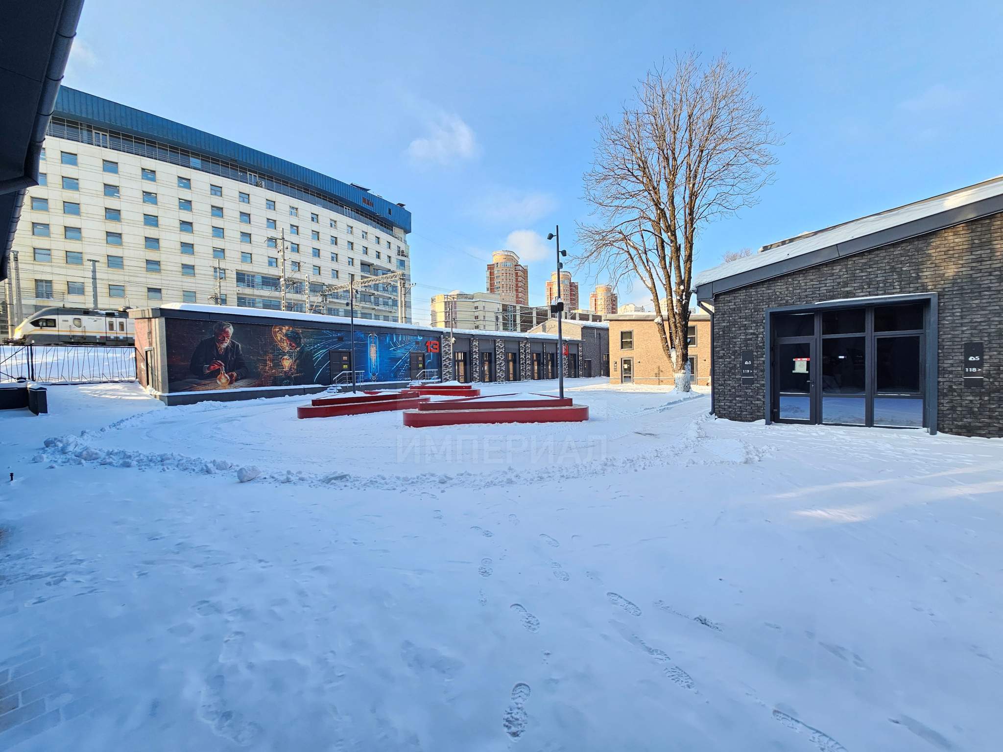 Продам помещение свободного назначения 10.9 м.кв.