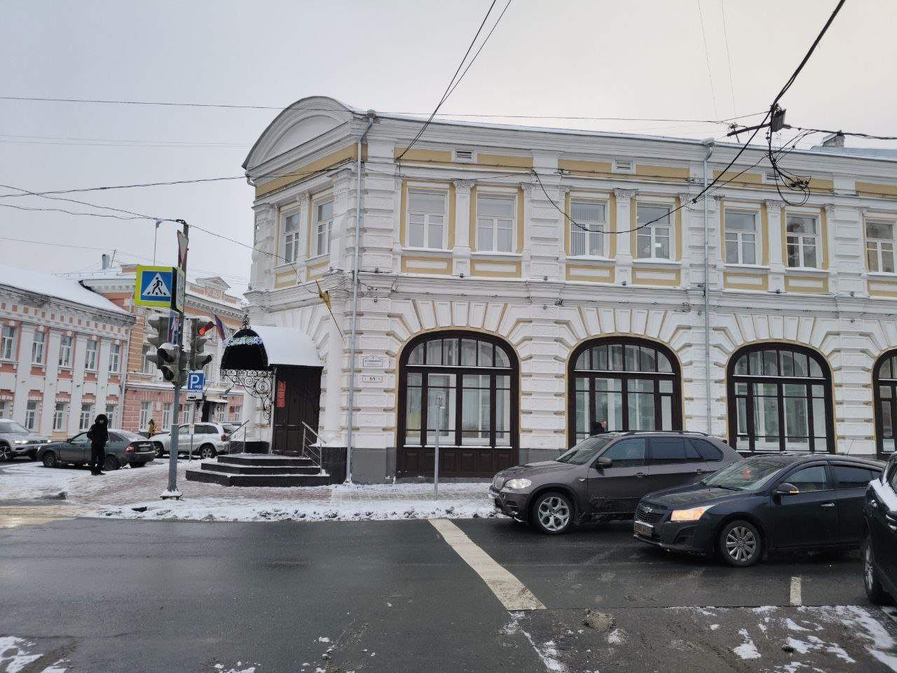 Продам торговое помещение 1197.5 м.кв.