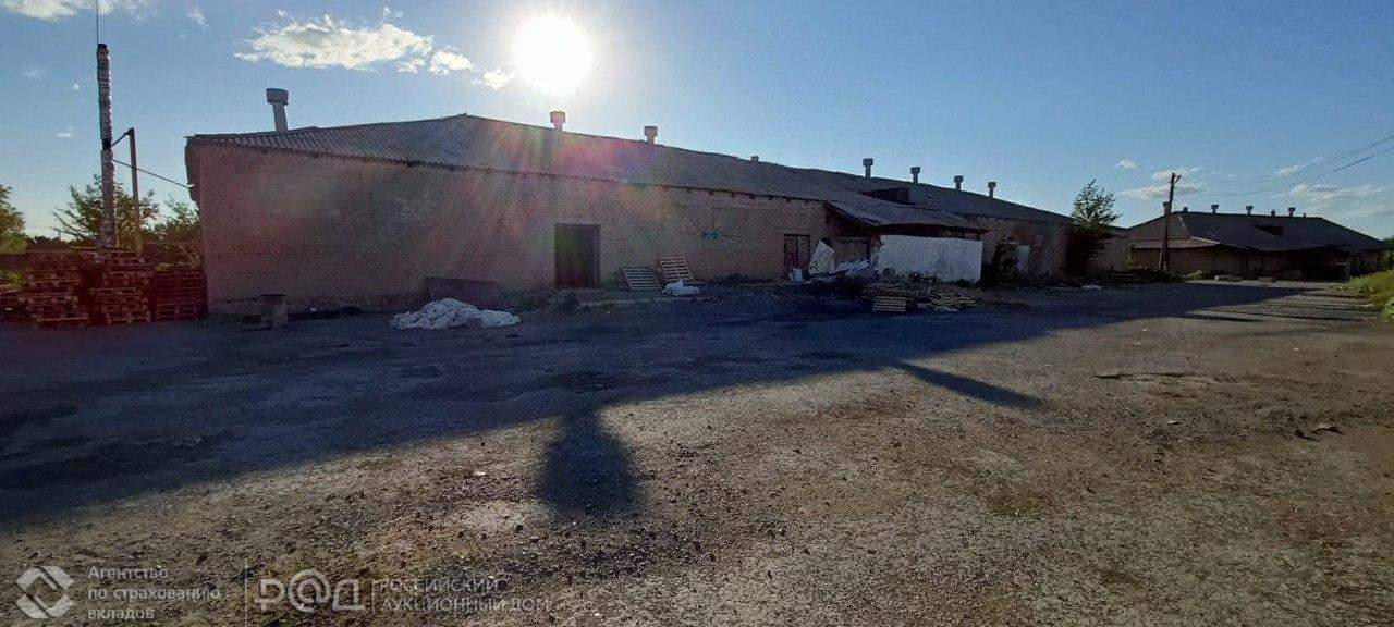 Продам торговое помещение 3437.8 м.кв.