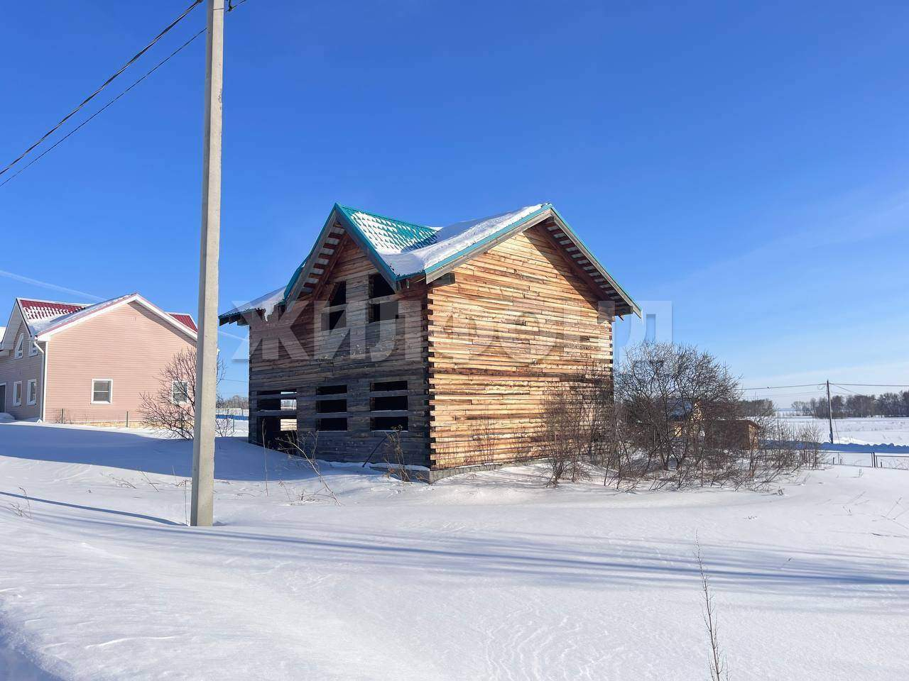 Продам земельный участок 900 м.кв.