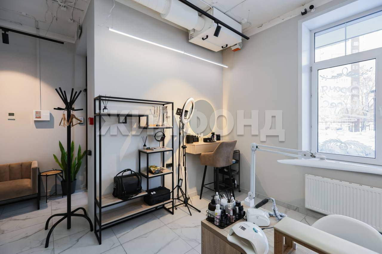 Продам помещение свободного назначения 65 м.кв.