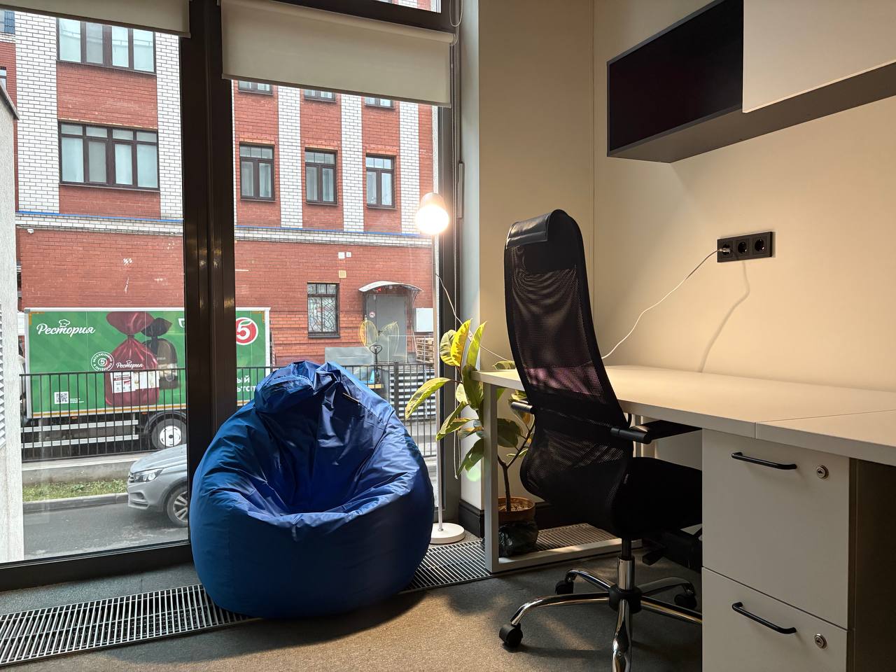 Сдам в аренду офис 100 м.кв.