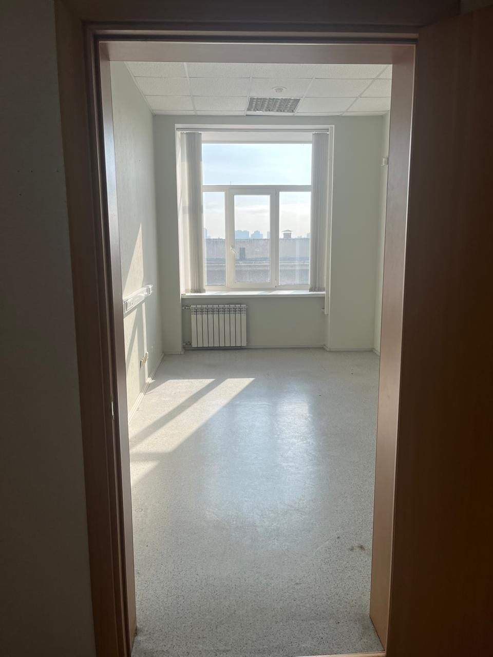 Продам офис 1028.8 м.кв.