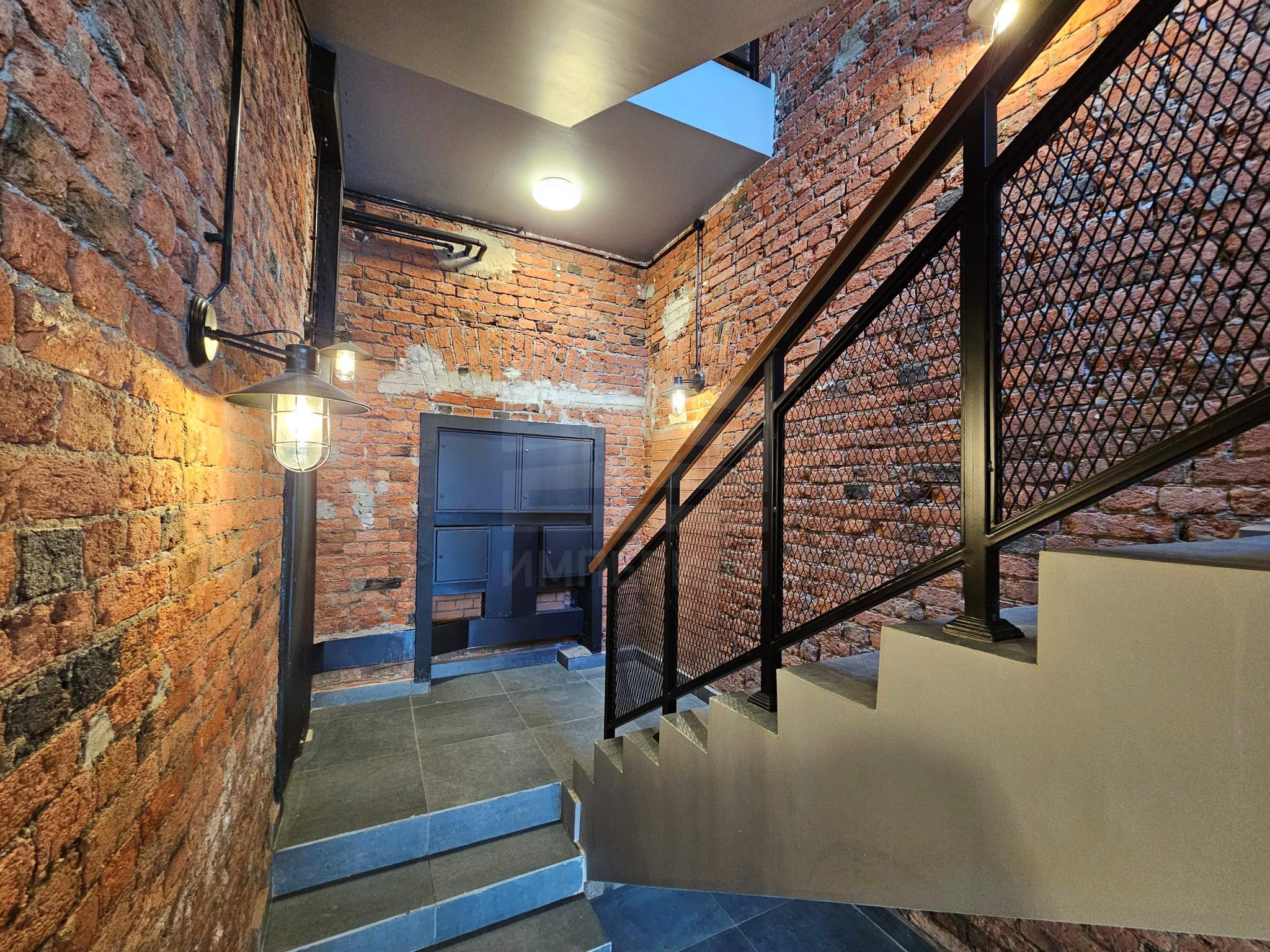 Продам помещение свободного назначения 11 м.кв.