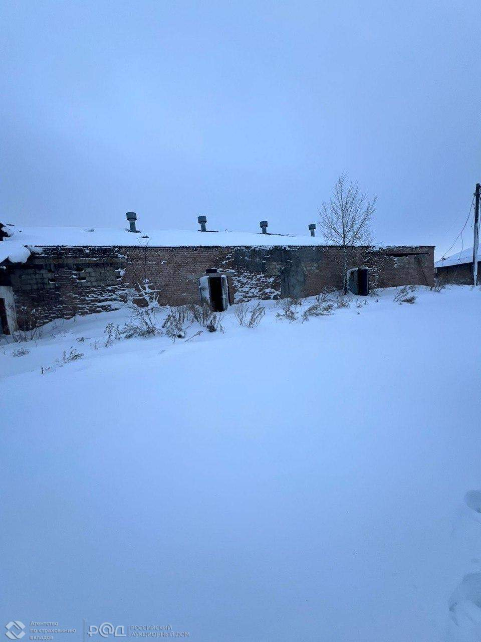 Продам торговое помещение 3437.8 м.кв.