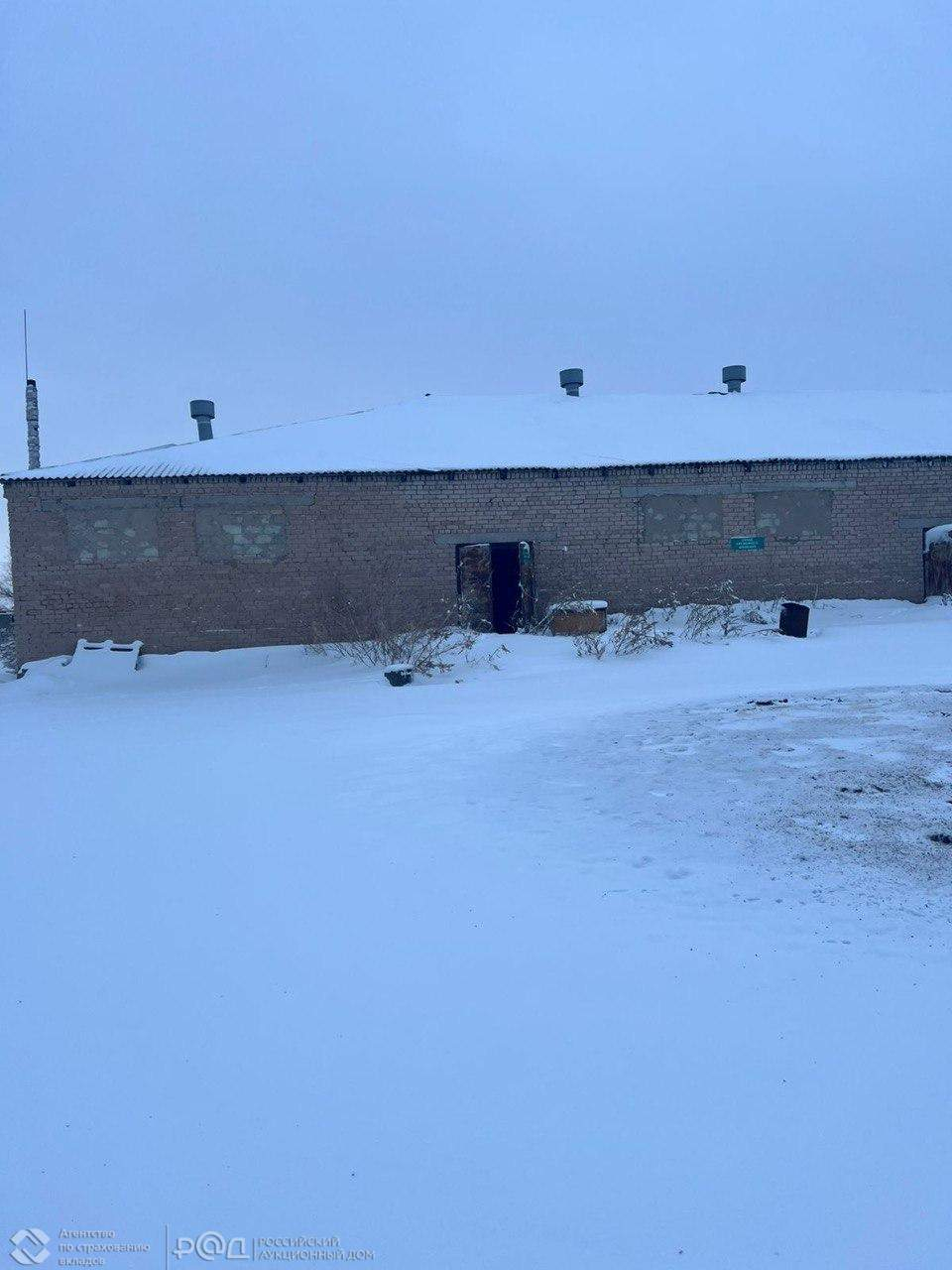 Продам торговое помещение 3437.8 м.кв.