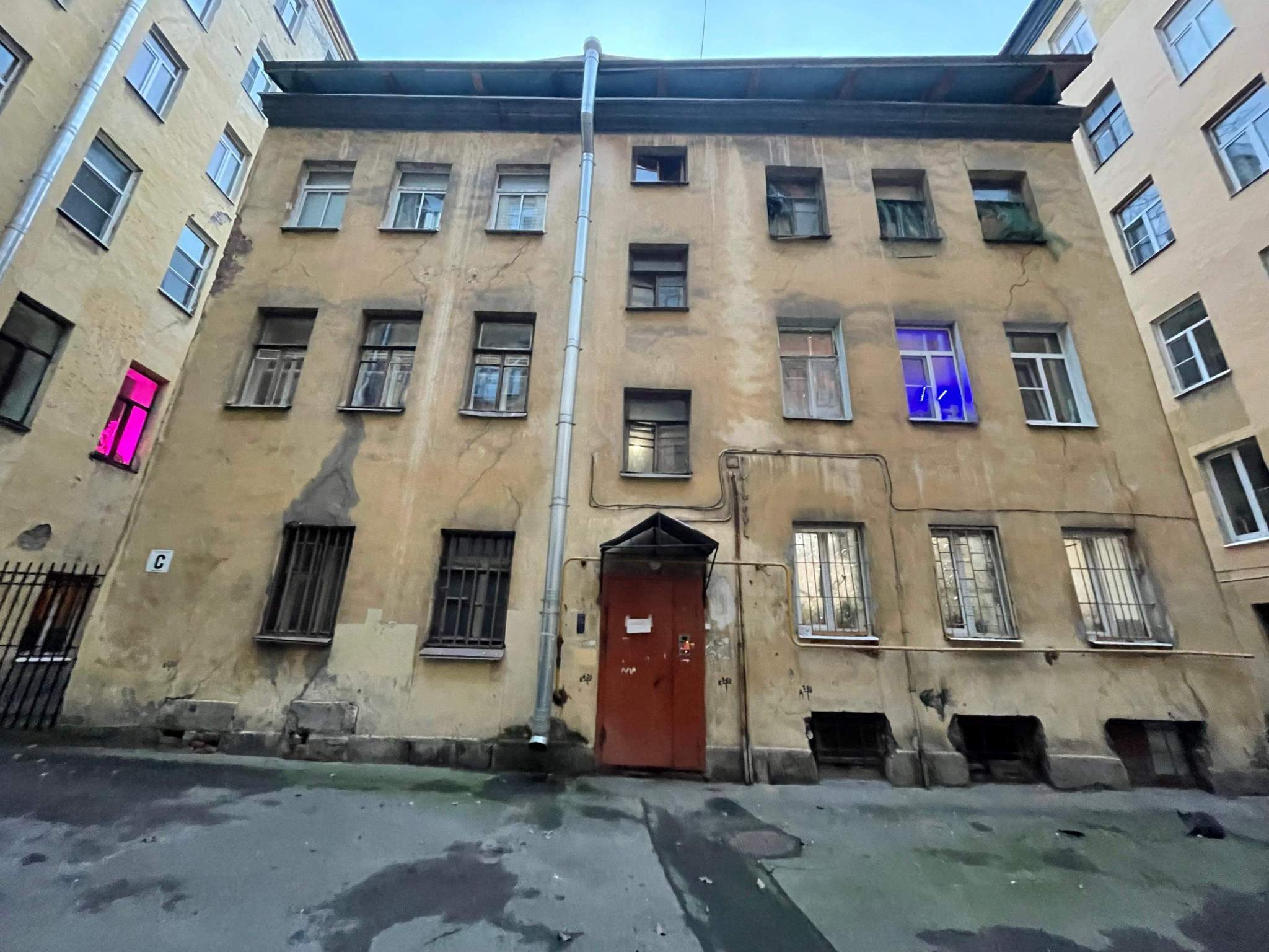 Продам офис 26.2 м.кв.