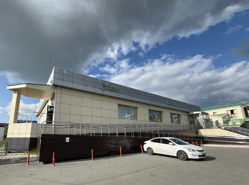 Офис на продажу в Лабытнанге, Школьная улица, 19 фото №0