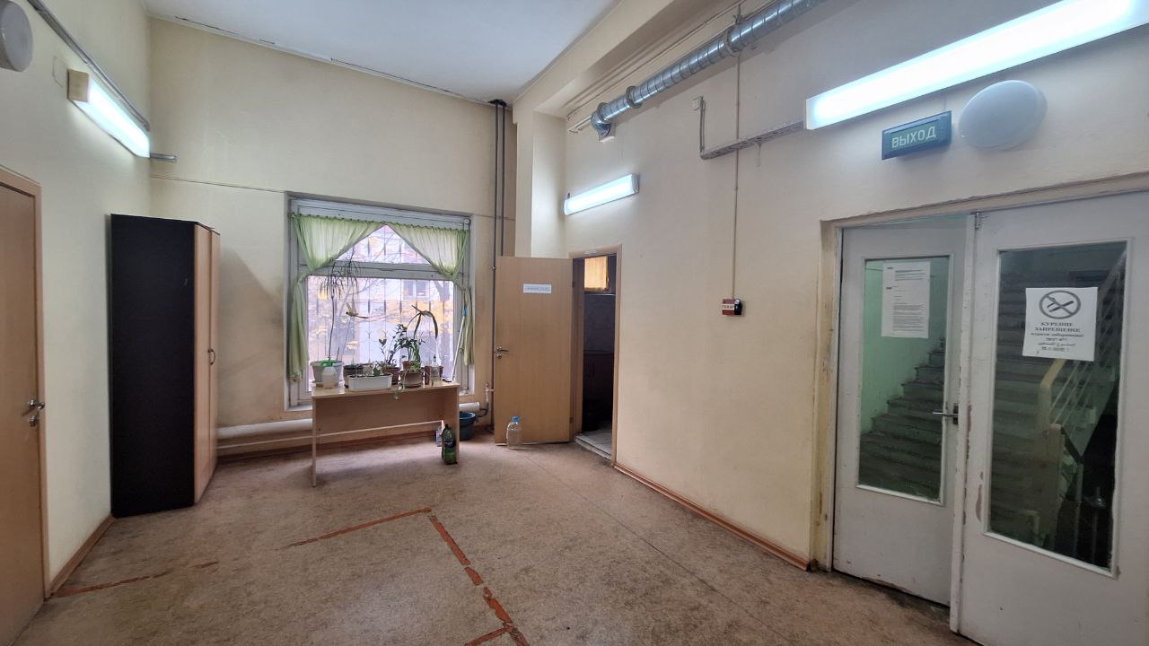 Сдам в аренду офис 17.6 м.кв.