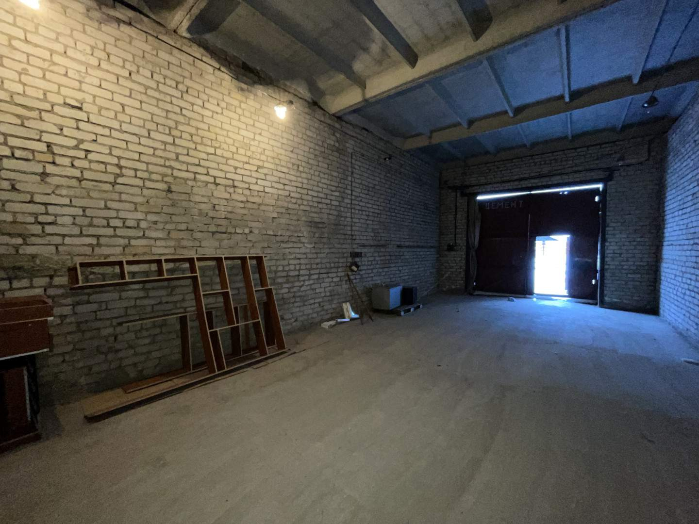 Сдам в аренду помещение свободного назначения 270 м.кв.