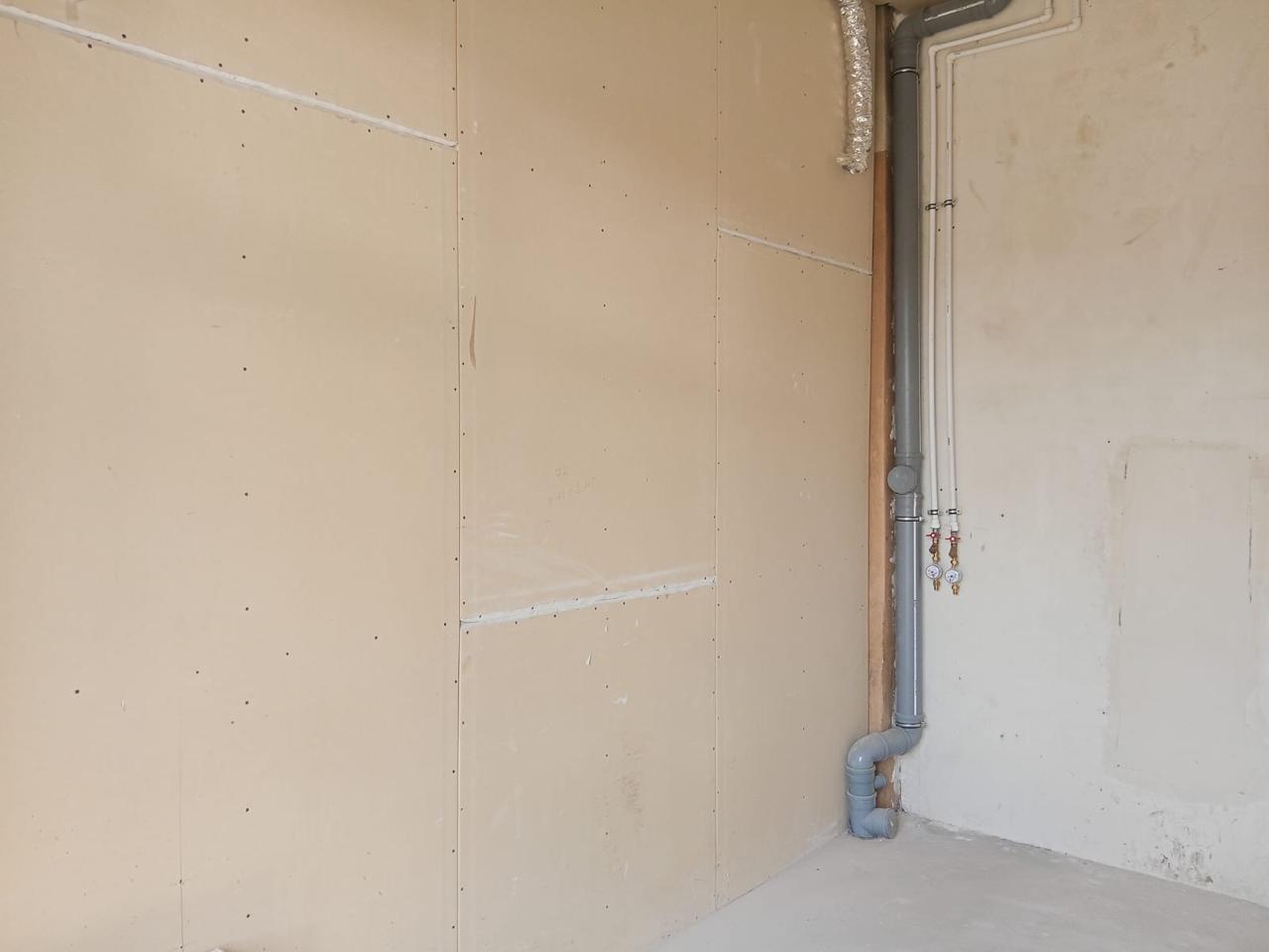 Продам помещение свободного назначения 12.1 м.кв.