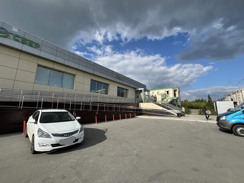 Офис на продажу в Лабытнанге, Школьная улица, 19 фото №2