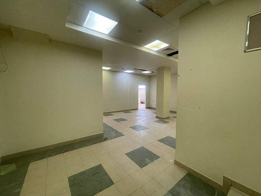 Продам магазин 216.7 м.кв.