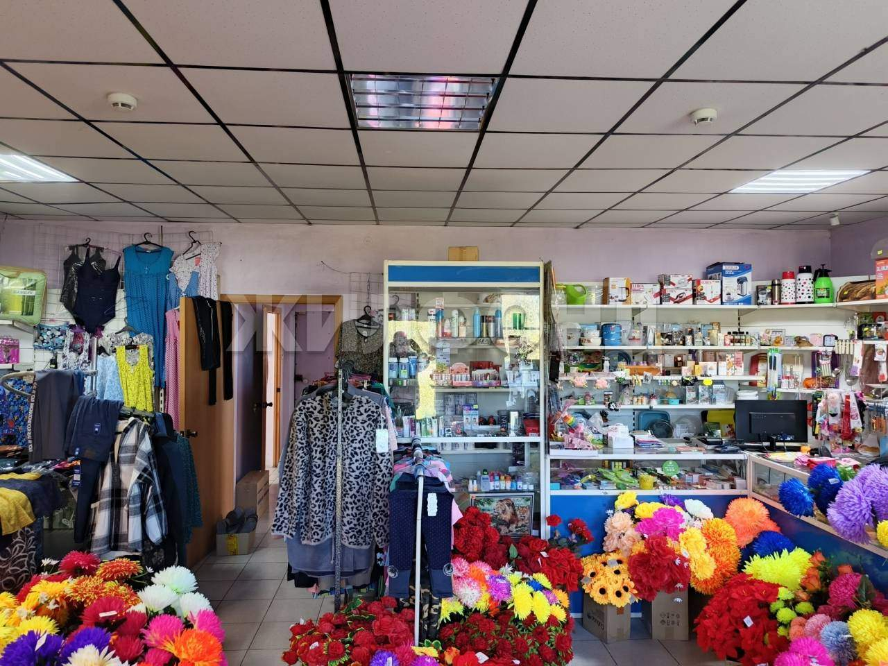 Продам магазин 114 м.кв.