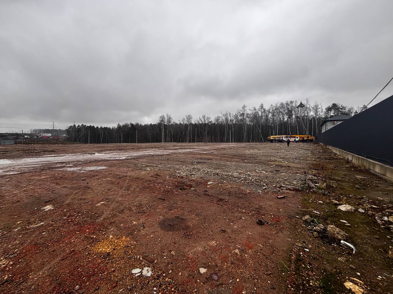 Сдам в аренду земельный участок 7600 м.кв.