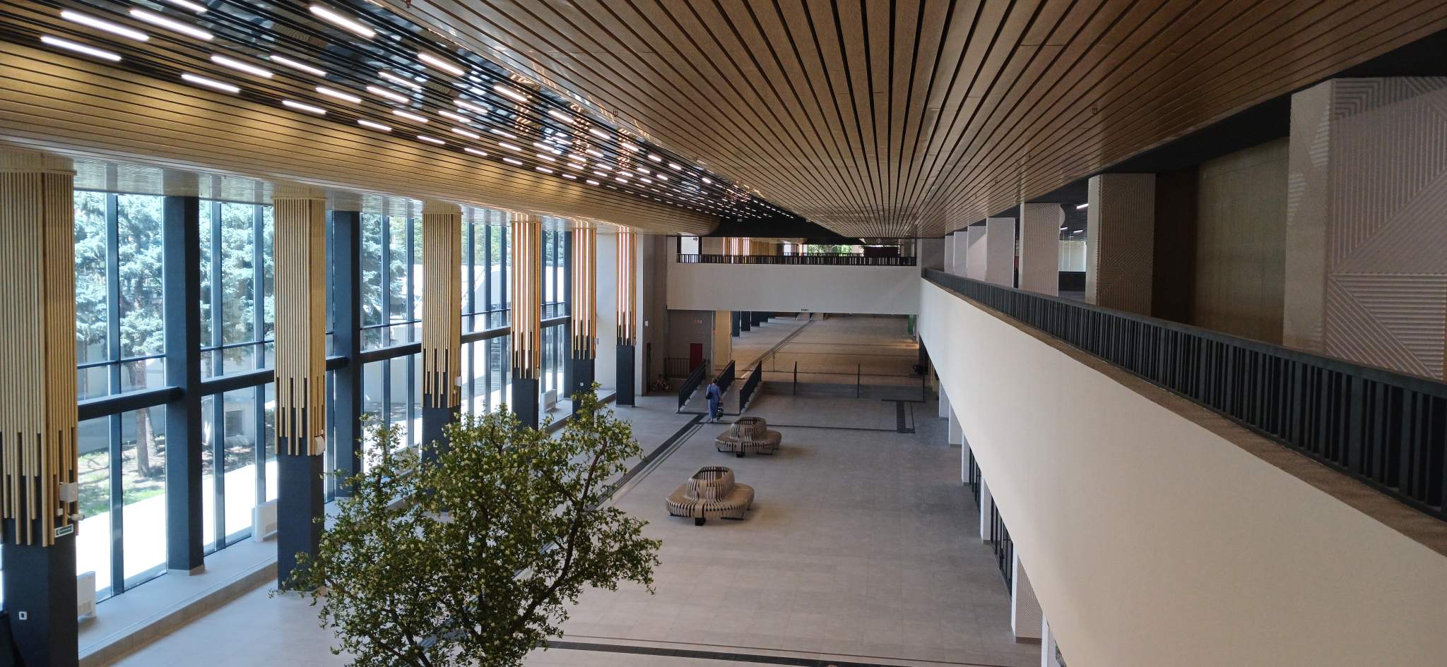 Сдам в аренду магазин 773 м.кв.