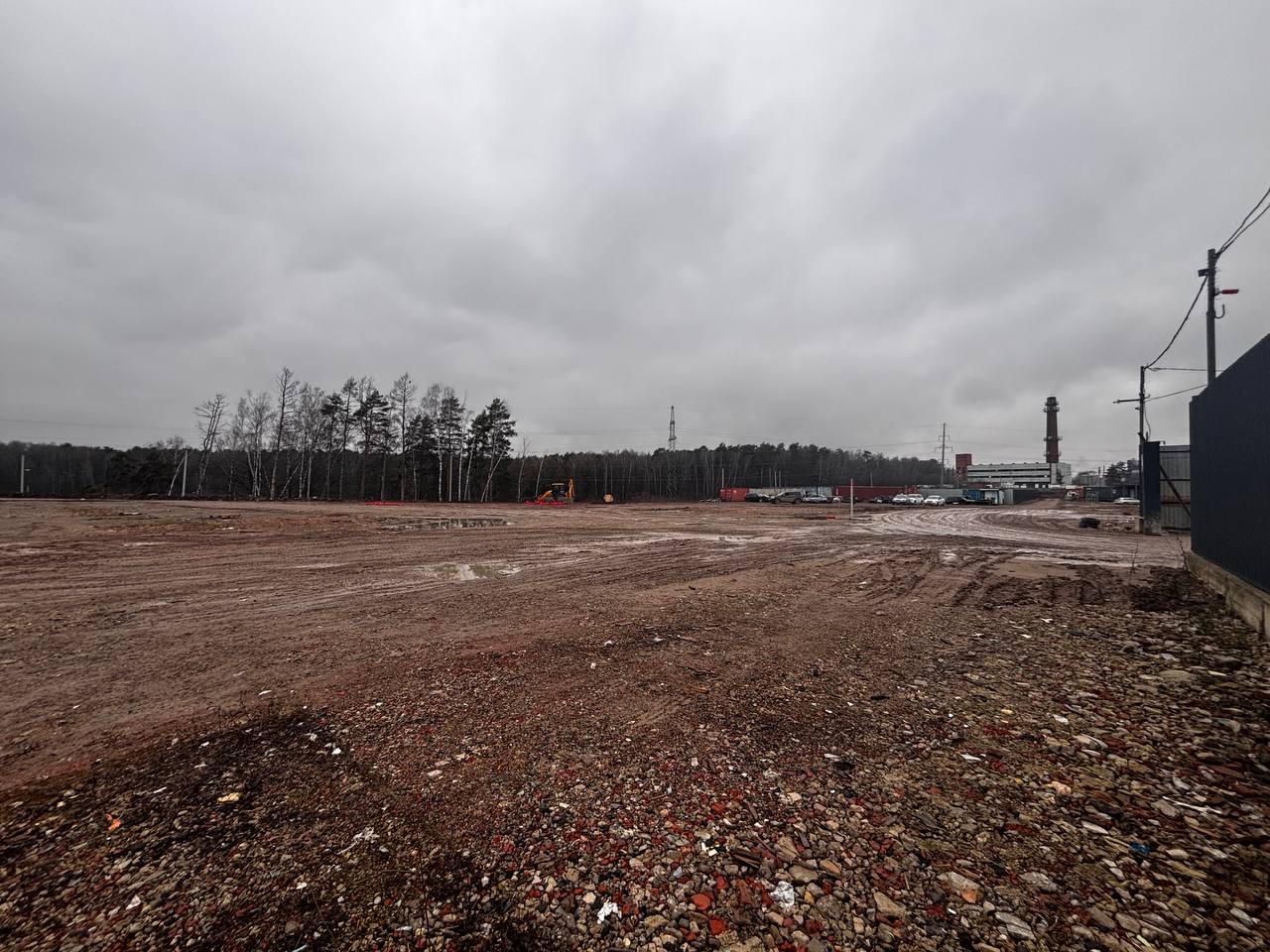 Сдам в аренду земельный участок 7600 м.кв.