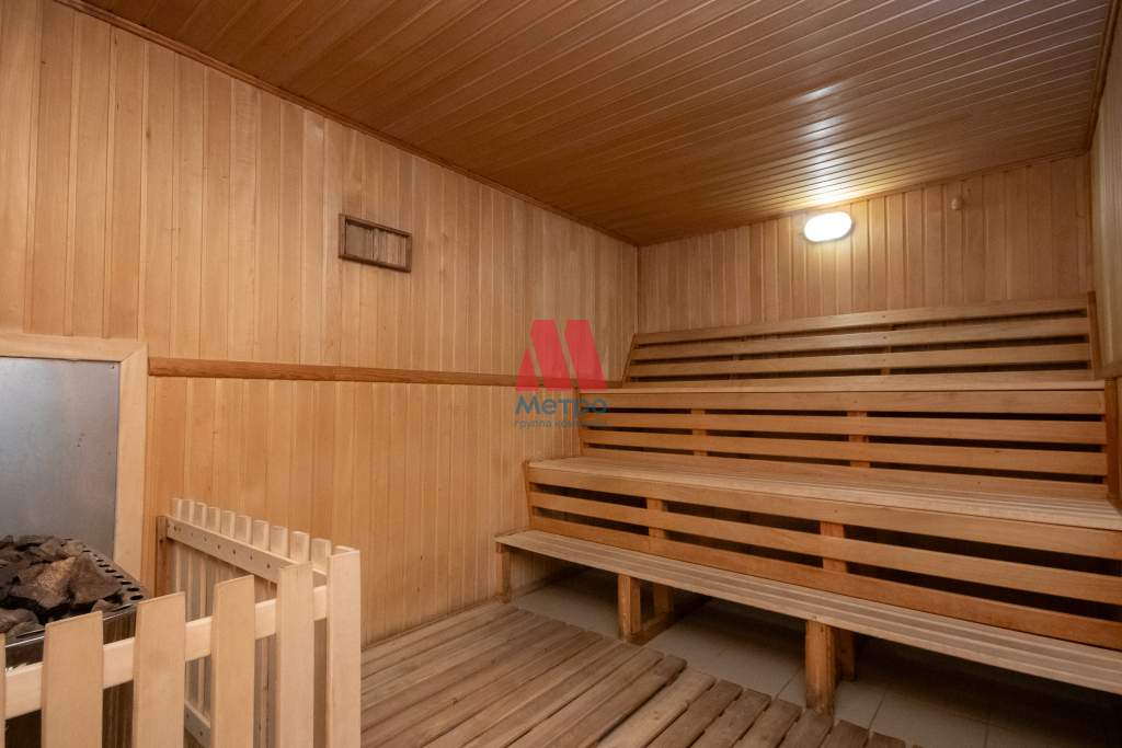 Сдам в аренду офис 200 м.кв.