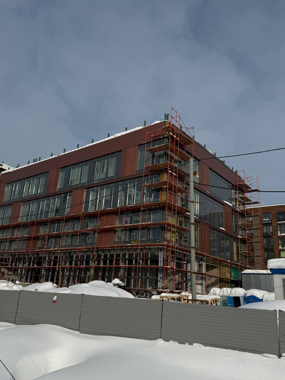 Продам помещение свободного назначения 3728 м.кв.