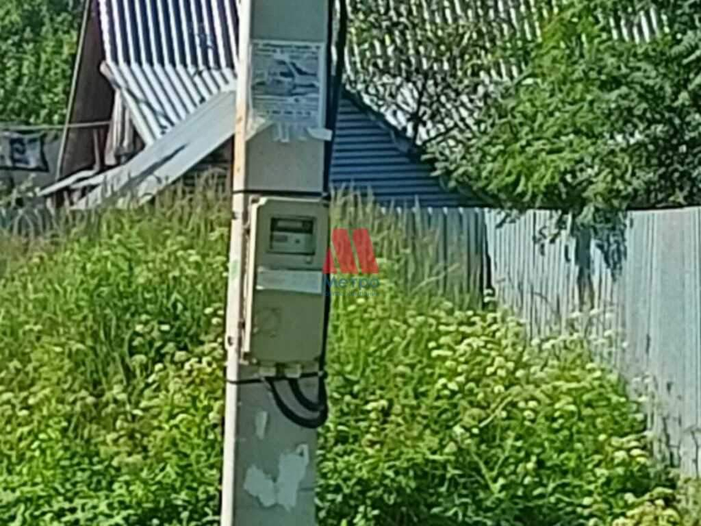 Продам земельный участок 1400 м.кв.