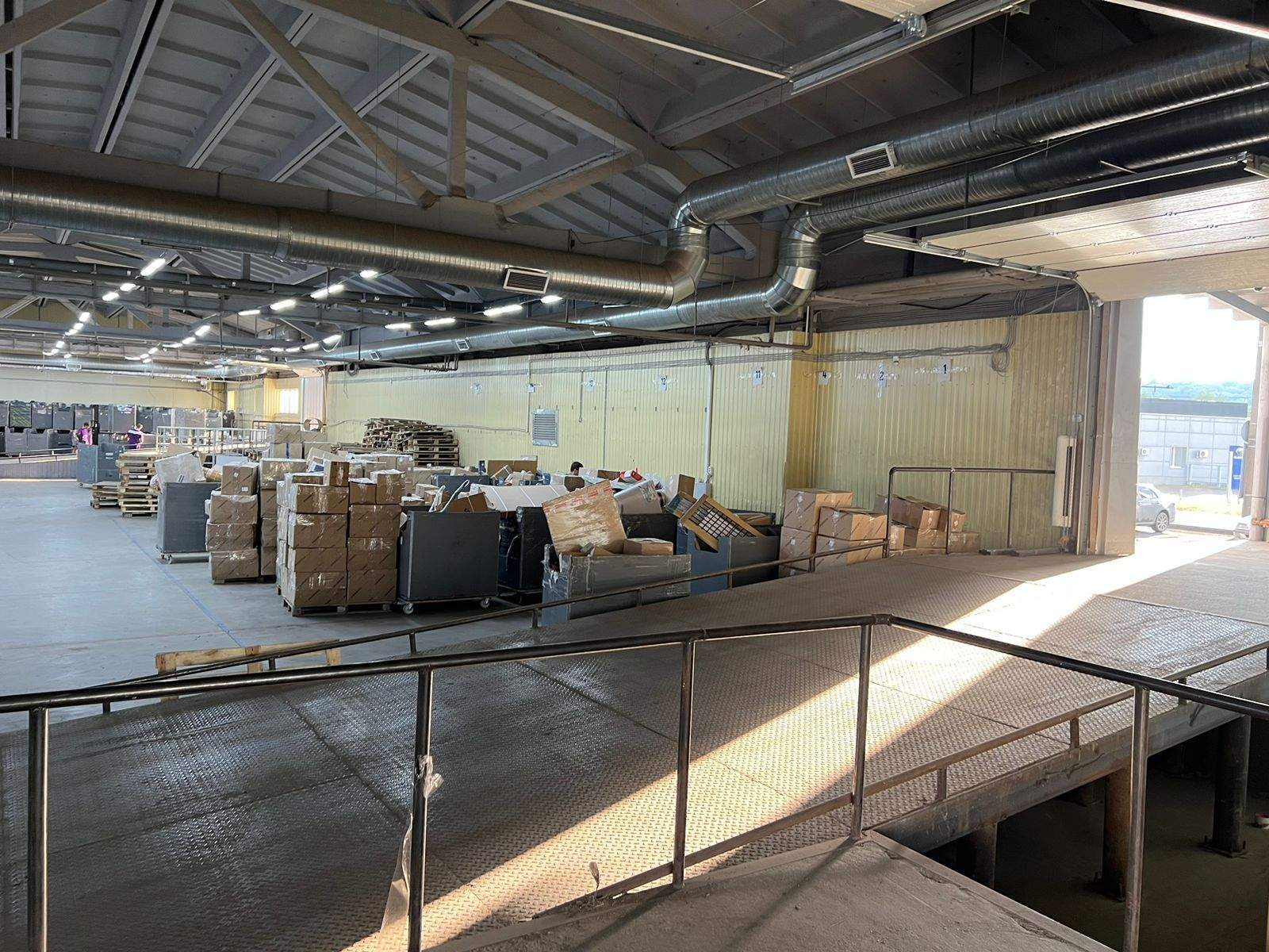 Продам торговое помещение 5133.9 м.кв.