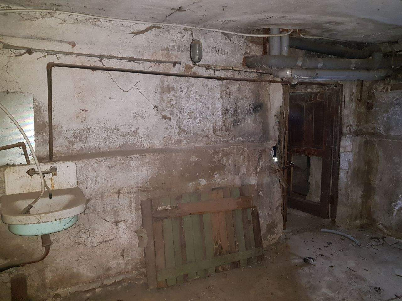 Продам офис 15.2 м.кв.